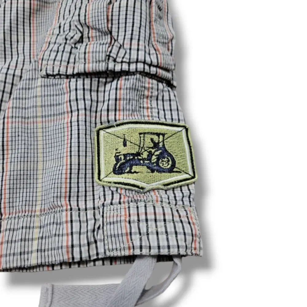 Tank Farm Shorts Size 30 W30